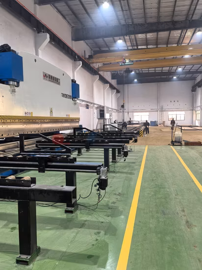 Presse plieuse CNC avec tandem